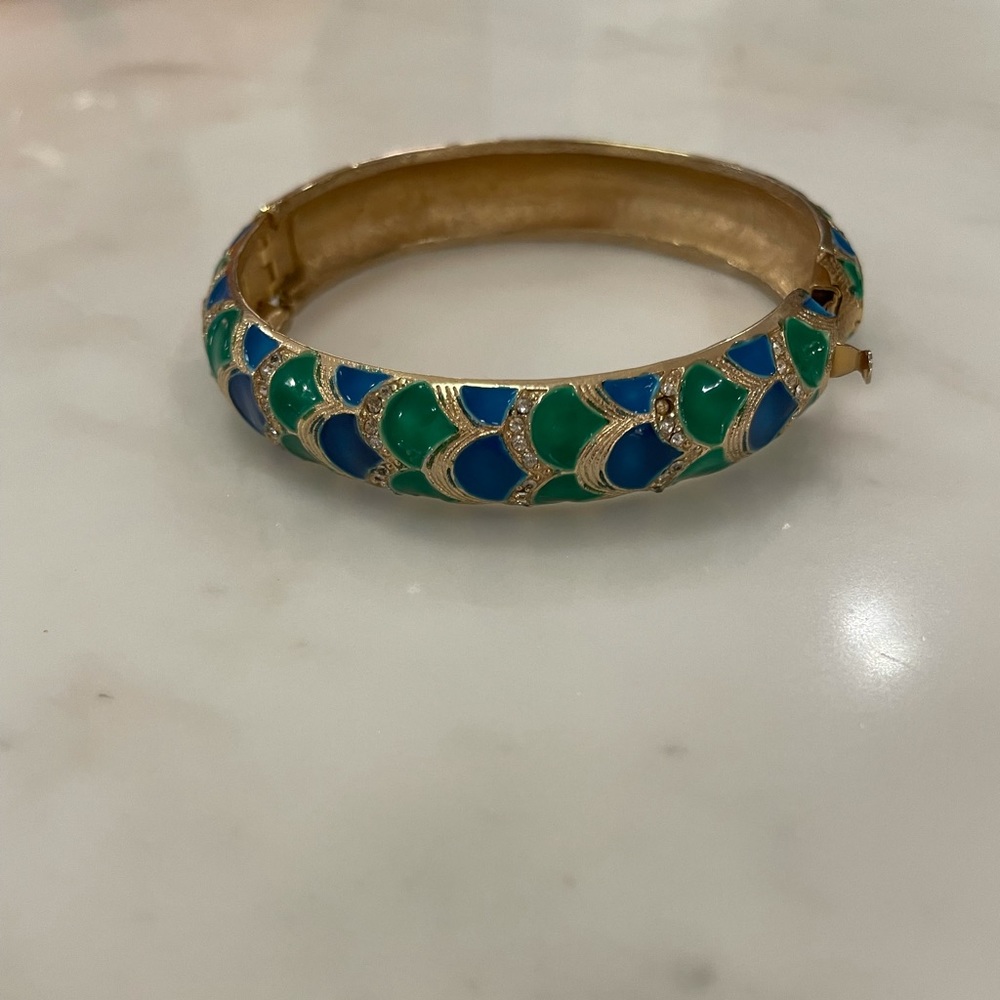 Marvella costume jewelry bracelet
